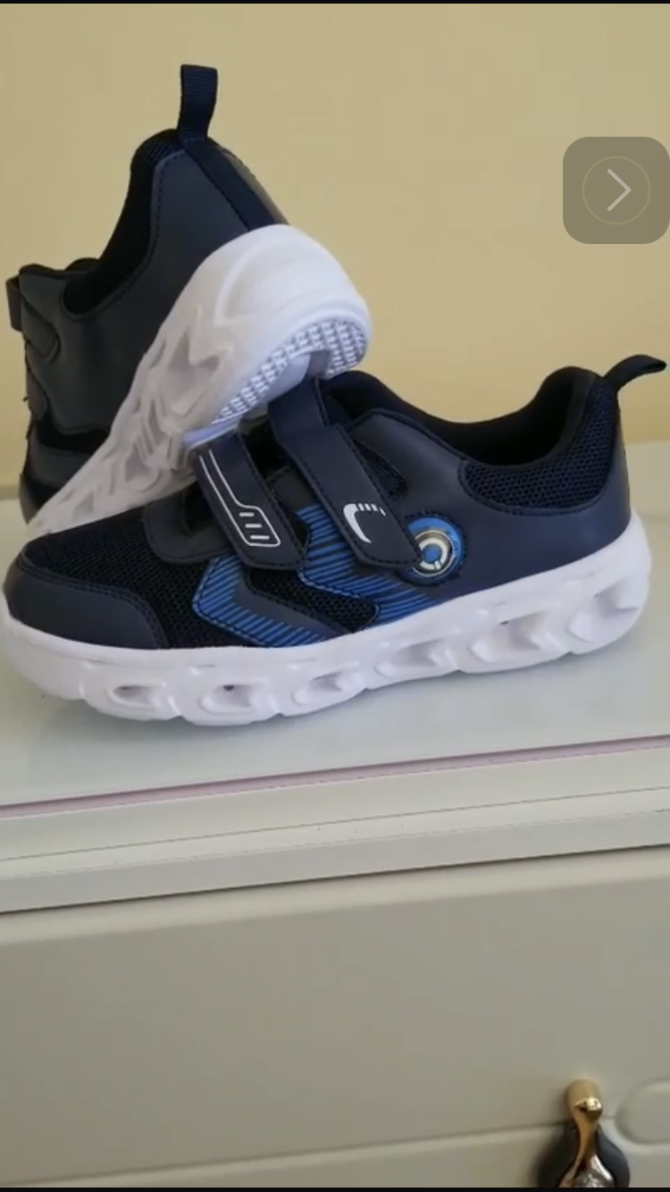 ropa y zapatos - Vendo tenis de niño  0
