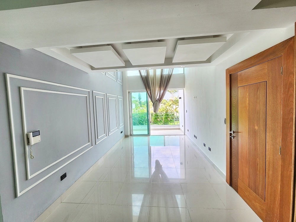 apartamentos - Apartamento tipo penthouse de venta en Los Laureles  4