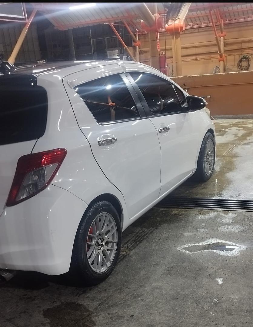 carros - Toyota Vitz 2012 2