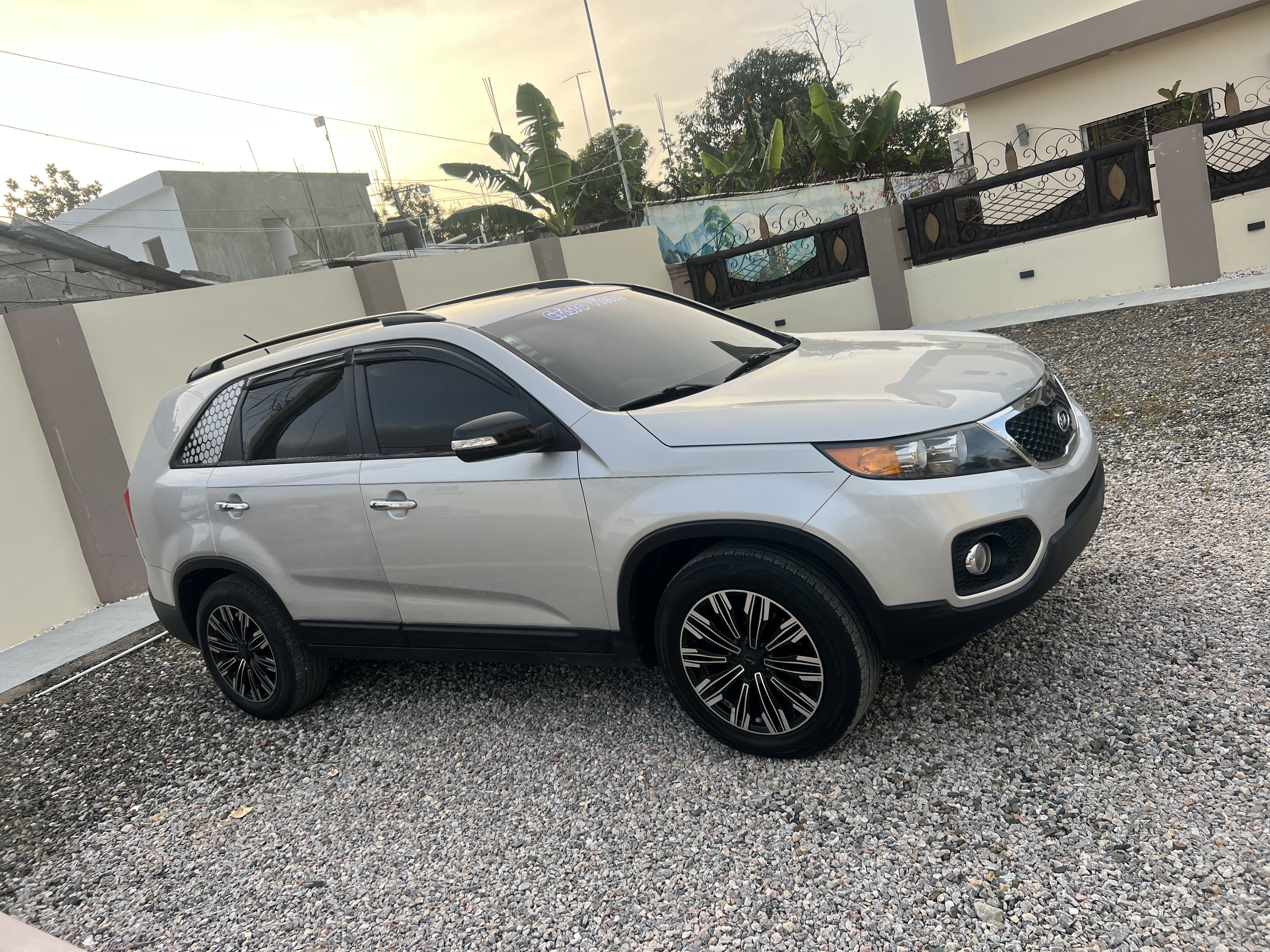 jeepetas y camionetas - Kia sorento 2013 no tiene destape nueva 3