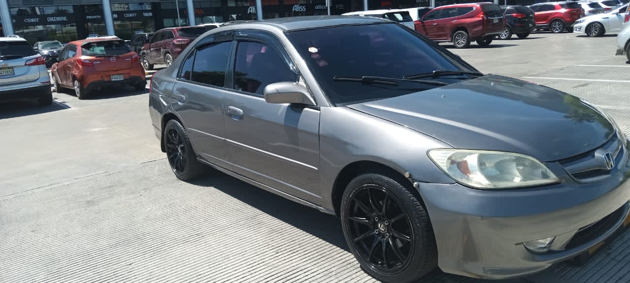 carros - Honda civic 2004 buenas condiciones