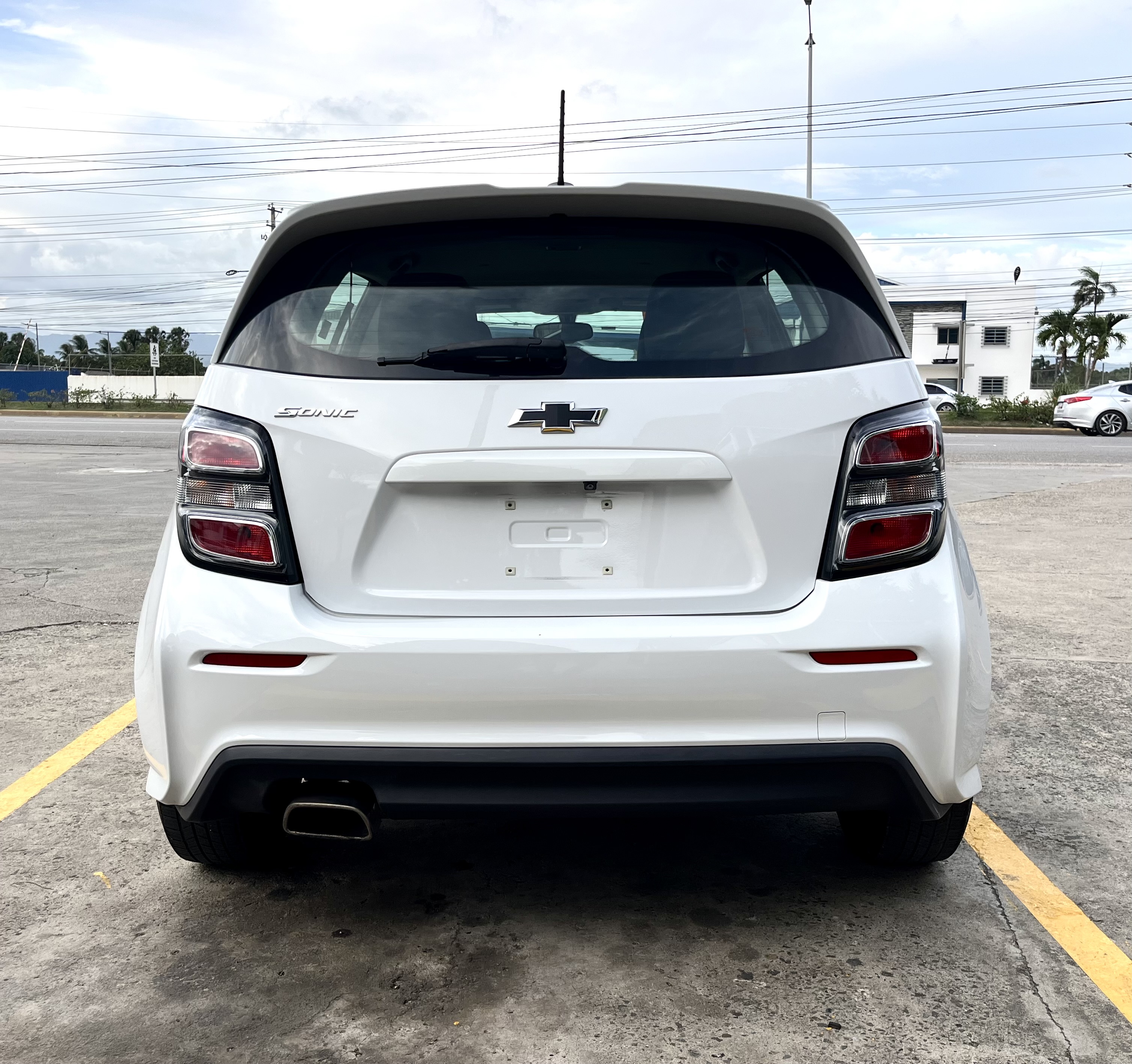 carros - Chevrolet Sonic 2019 1