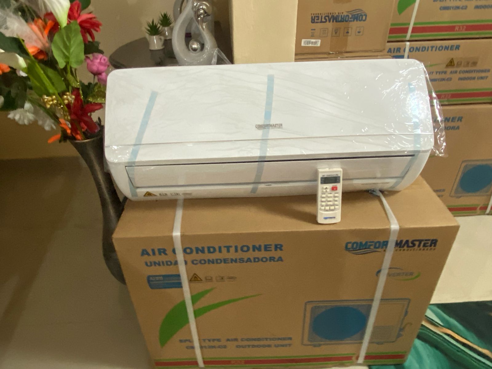 aires acondicionados y abanicos - Aire acondicionado Confort Master 12mil Btu inver. 2
