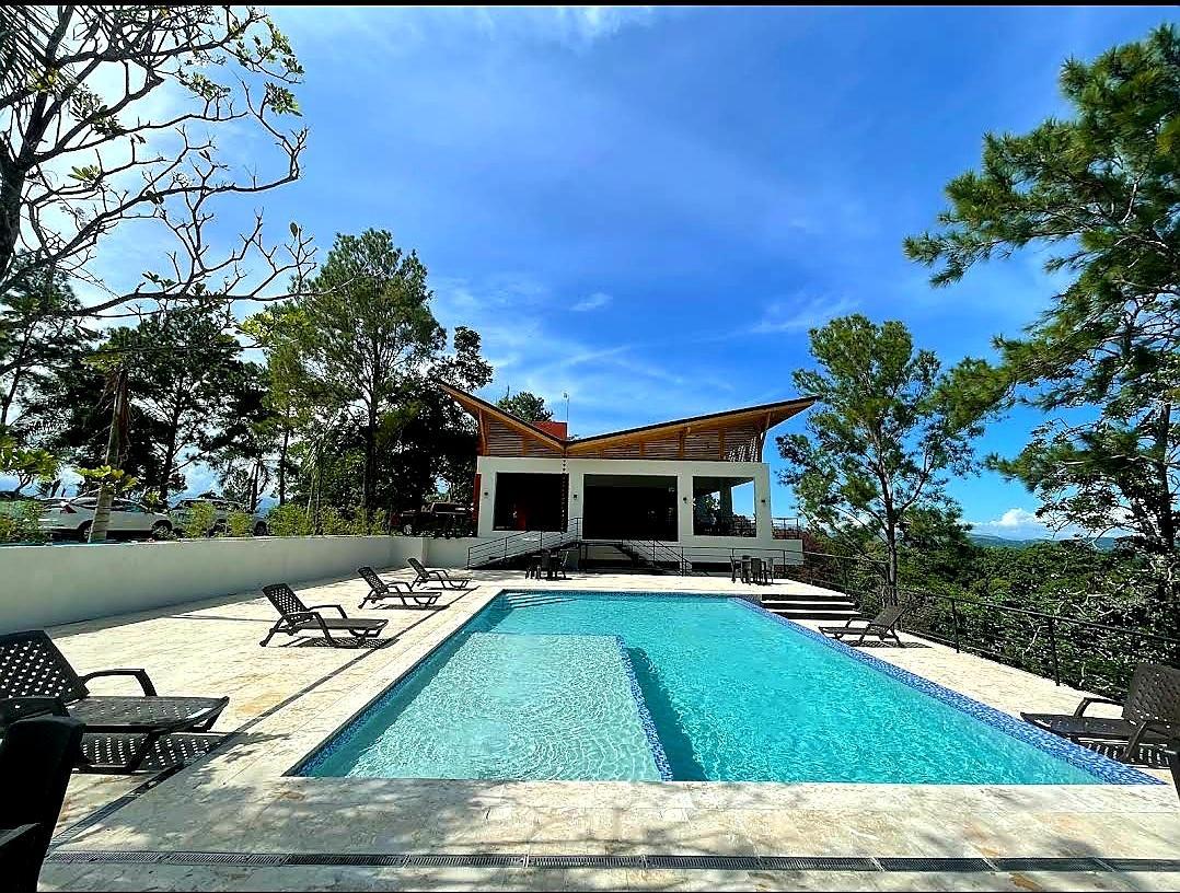 solares y terrenos - Solar en Venta en Jarabacoa – 1,849 m² con Casa Club y Seguridad 24/7 4