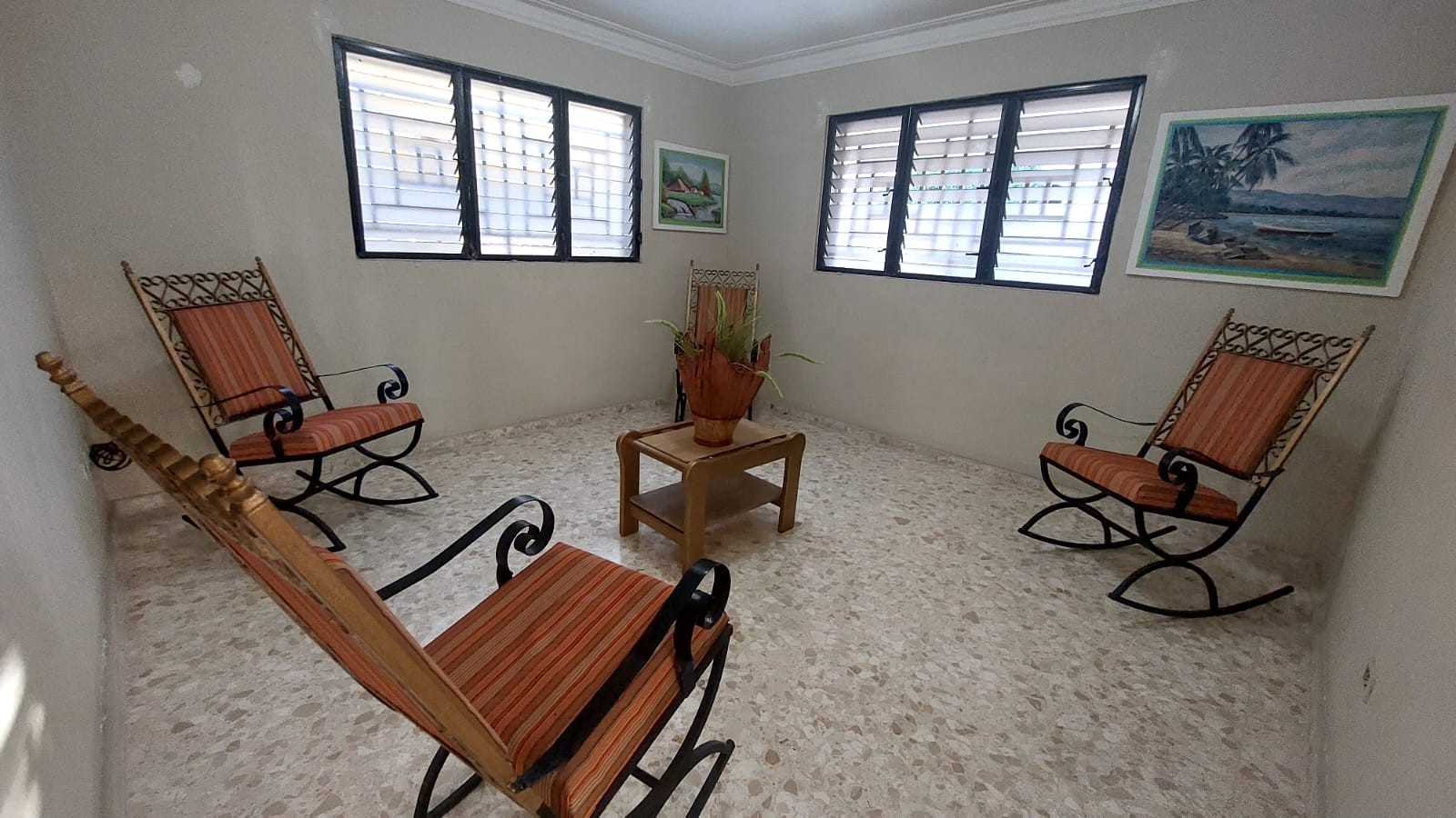 casas - Se vende casa en Los tres Ojos 2
