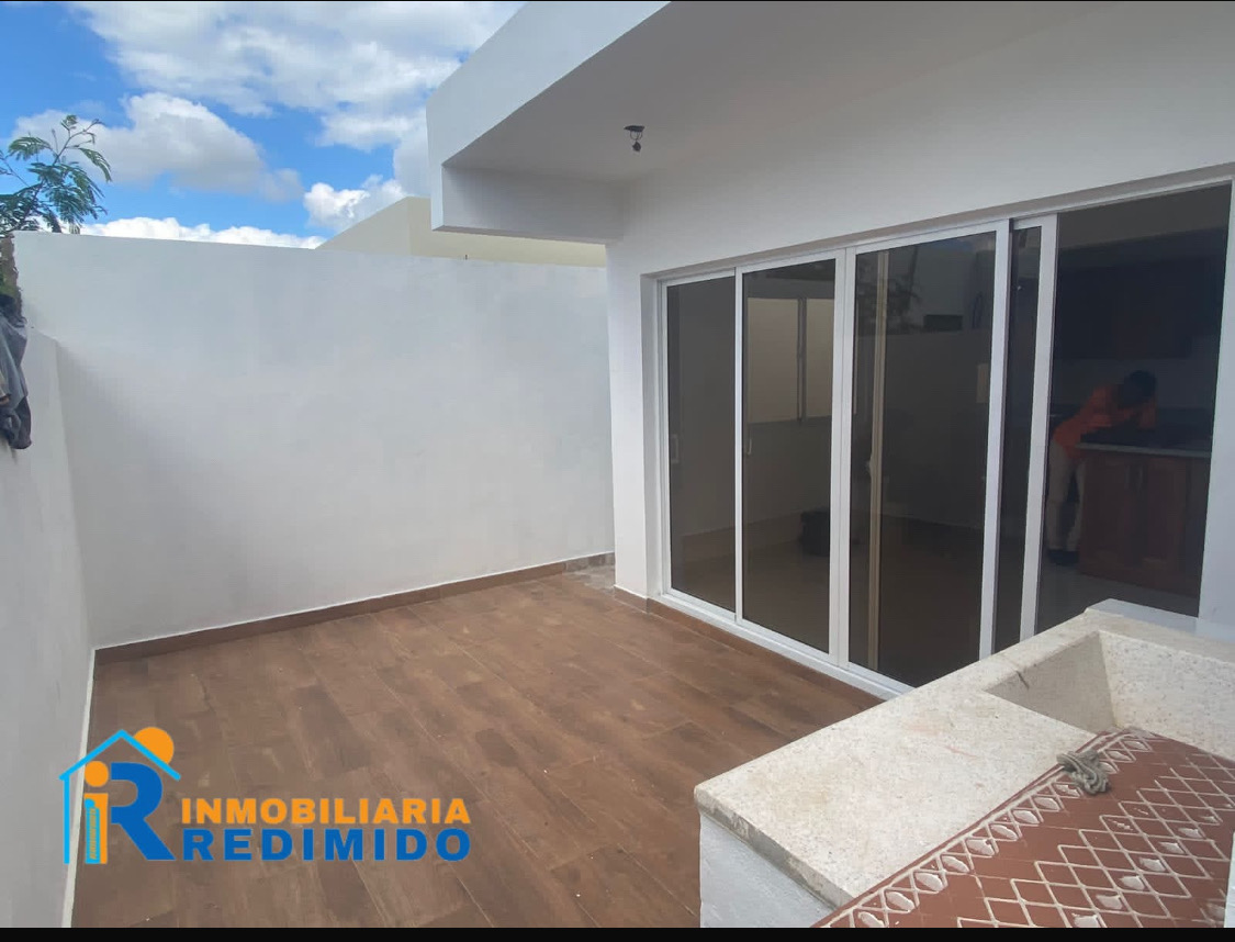 casas - CASA DE 1 NIVEL EN STO DGO ESTE EN LA AUTOPISTA DE SAN ISIDRO  4