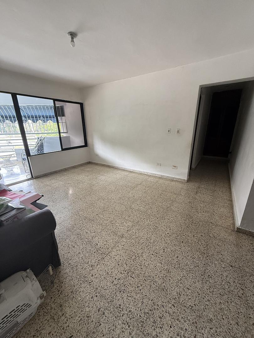 apartamentos - Apartamento en venta frente al parque del este  4