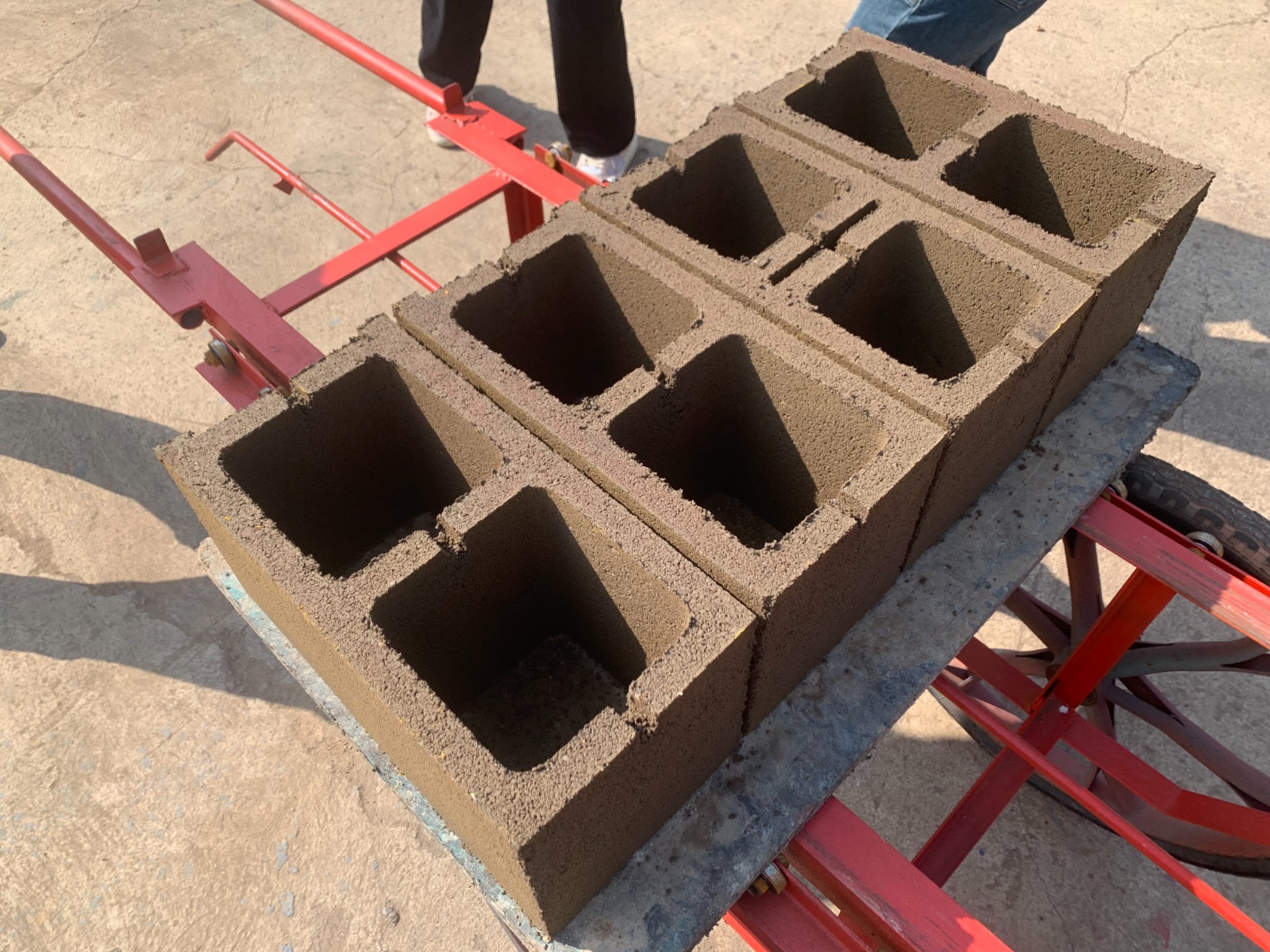 construccion e industrial - Se vende máquina completa fábrica de blocks 8