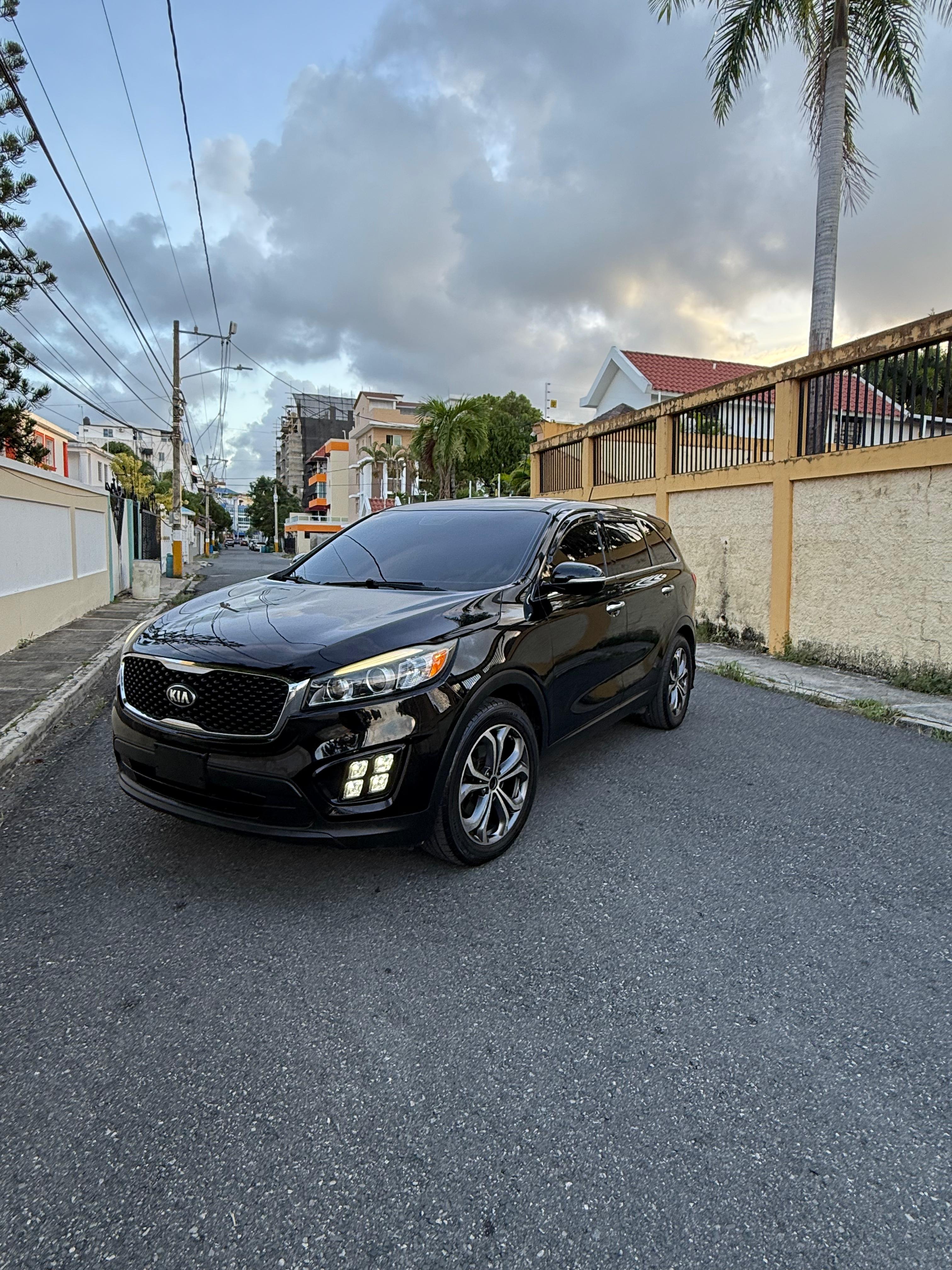 jeepetas y camionetas - Kia Sorento 2016 2.4L NEGOCIABLE 5