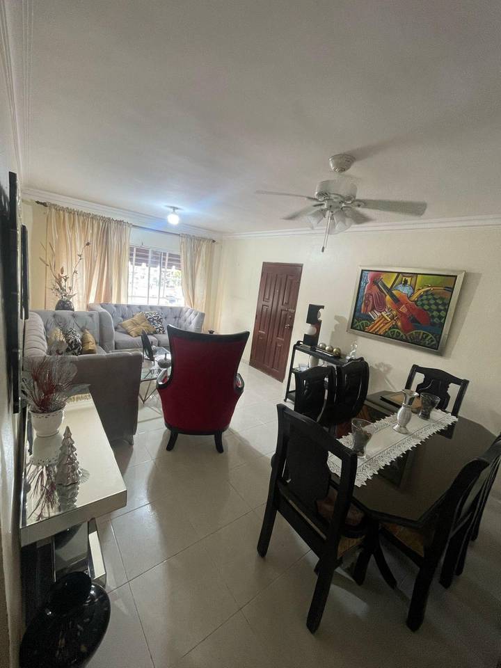 apartamentos - Vendo apartamento en La Milagrosa 4