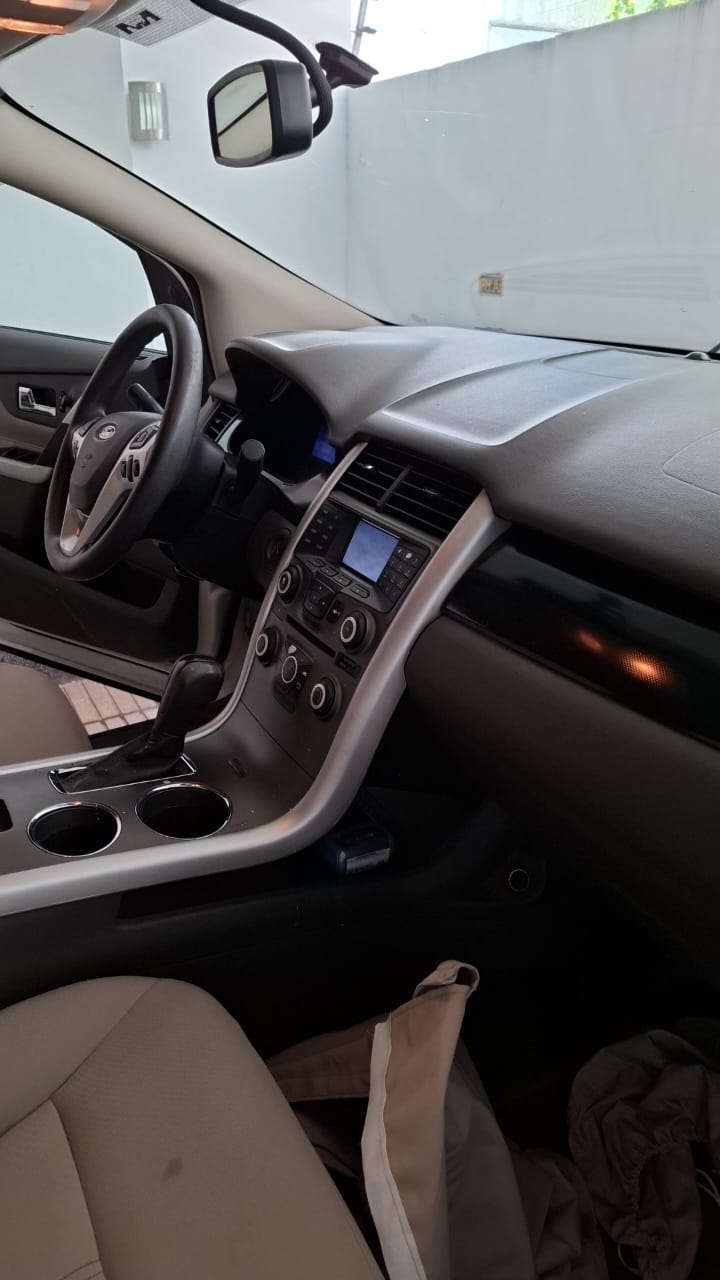 jeepetas y camionetas - Ford Edge 2013, Blanco, DOP450mil 8