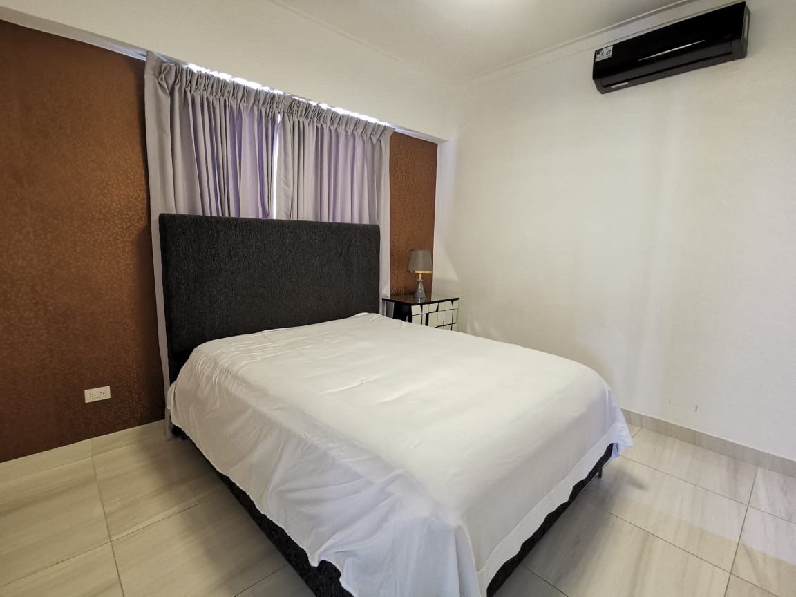 apartamentos - EVARISTO MORALES EN VENTA DE 2 HABITACIONES 2PARQUEOS CON PISCINA Y AREAS SOC 4