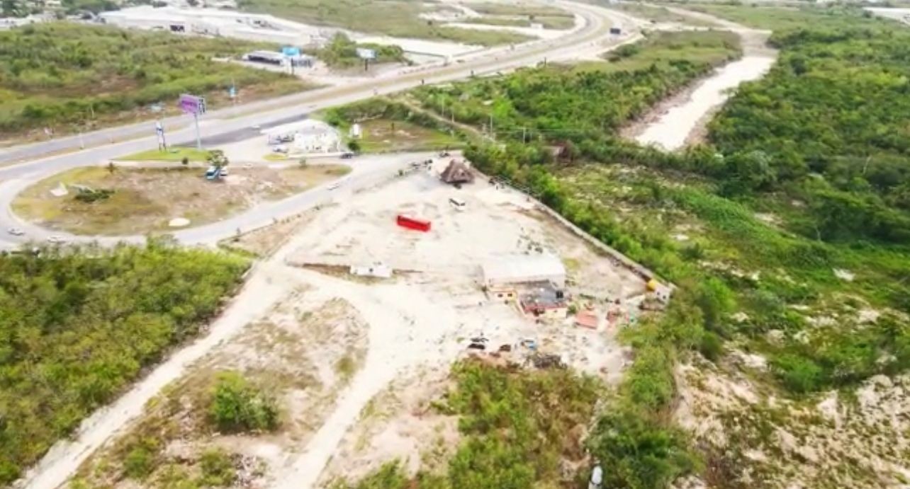 solares y terrenos - Impresionante Terreno de con 67,000 Metros Cuadrados En VENTA! 4