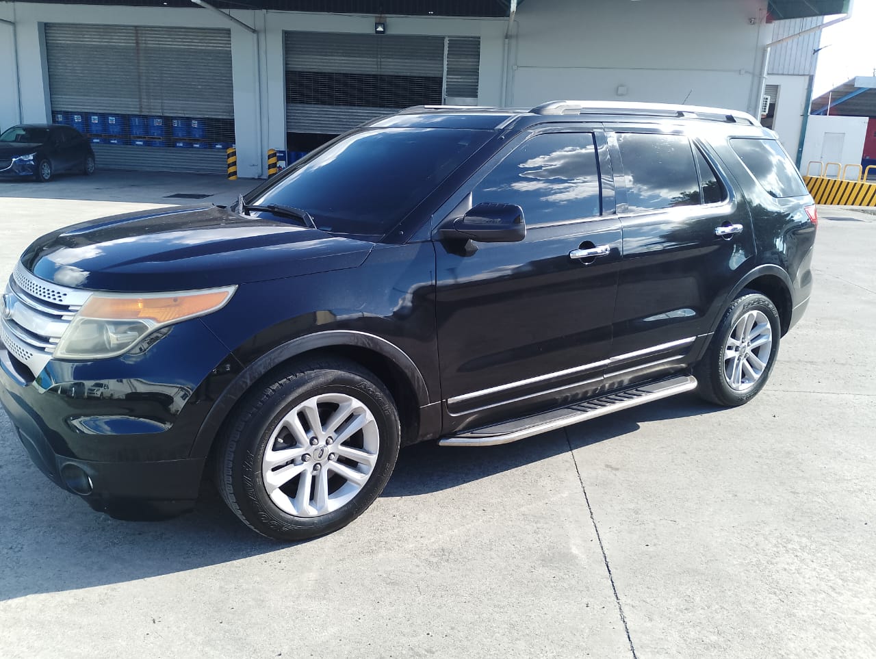 jeepetas y camionetas - Ford Explorer 2011, XLt. Buenas Condiciones 1