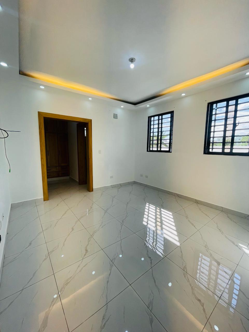 casas - CASA EN VENTA EN SANTIAGO. 5