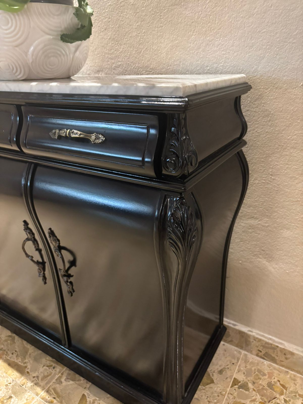 muebles y colchones - Credenza con tope de marmol! 3