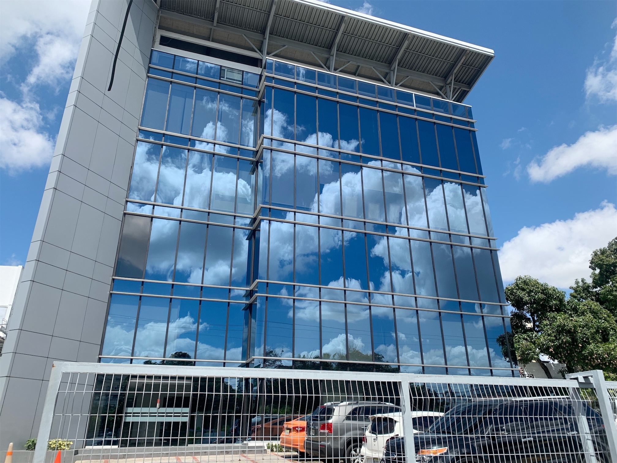 oficinas y locales comerciales - Oficina corporativa en Bella vista 2