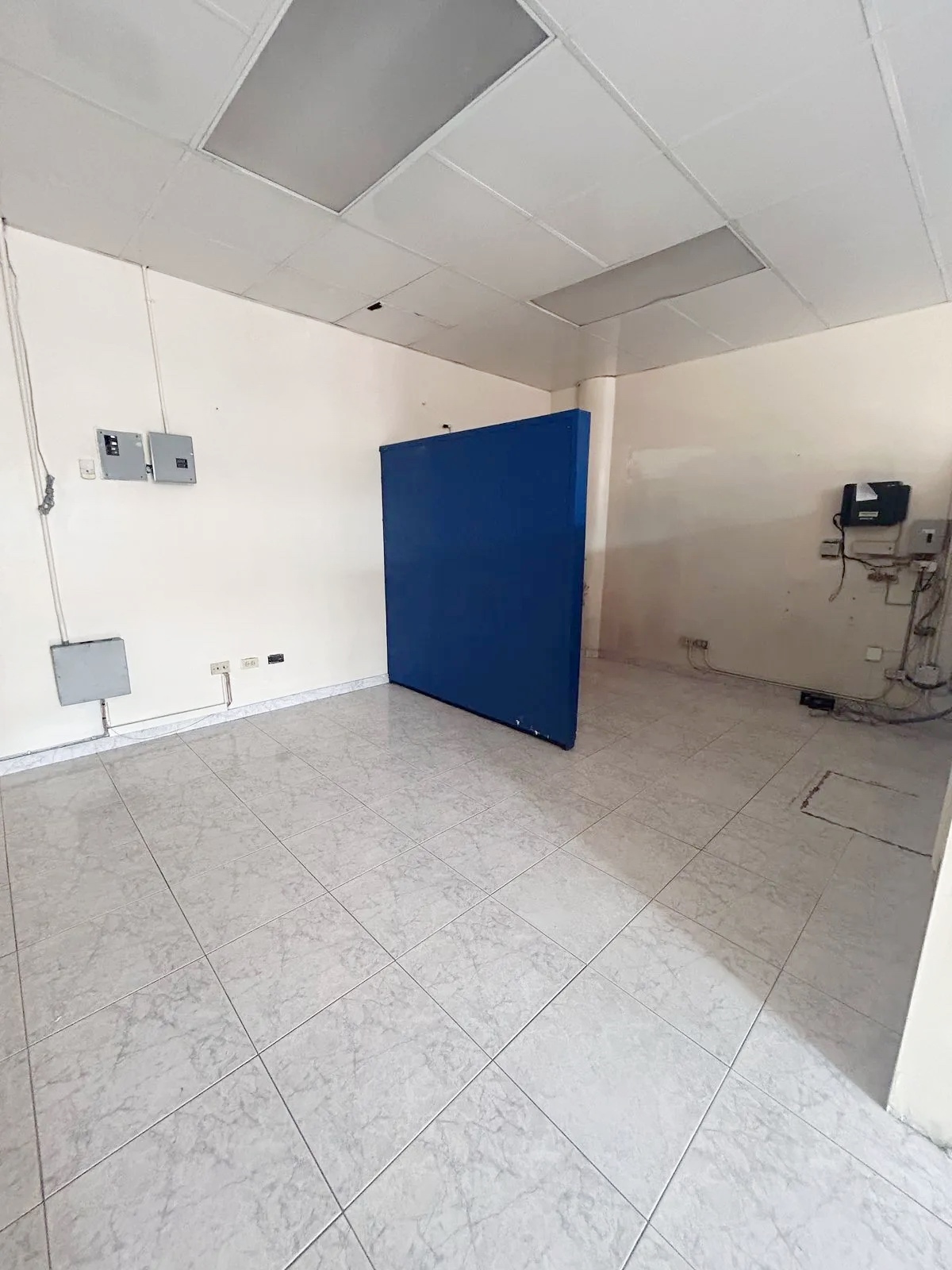 oficinas y locales comerciales - Local céntrico en venta  5