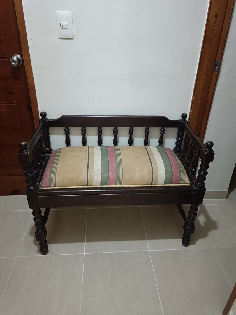 muebles y colchones - Mueble caoba centenaria  0