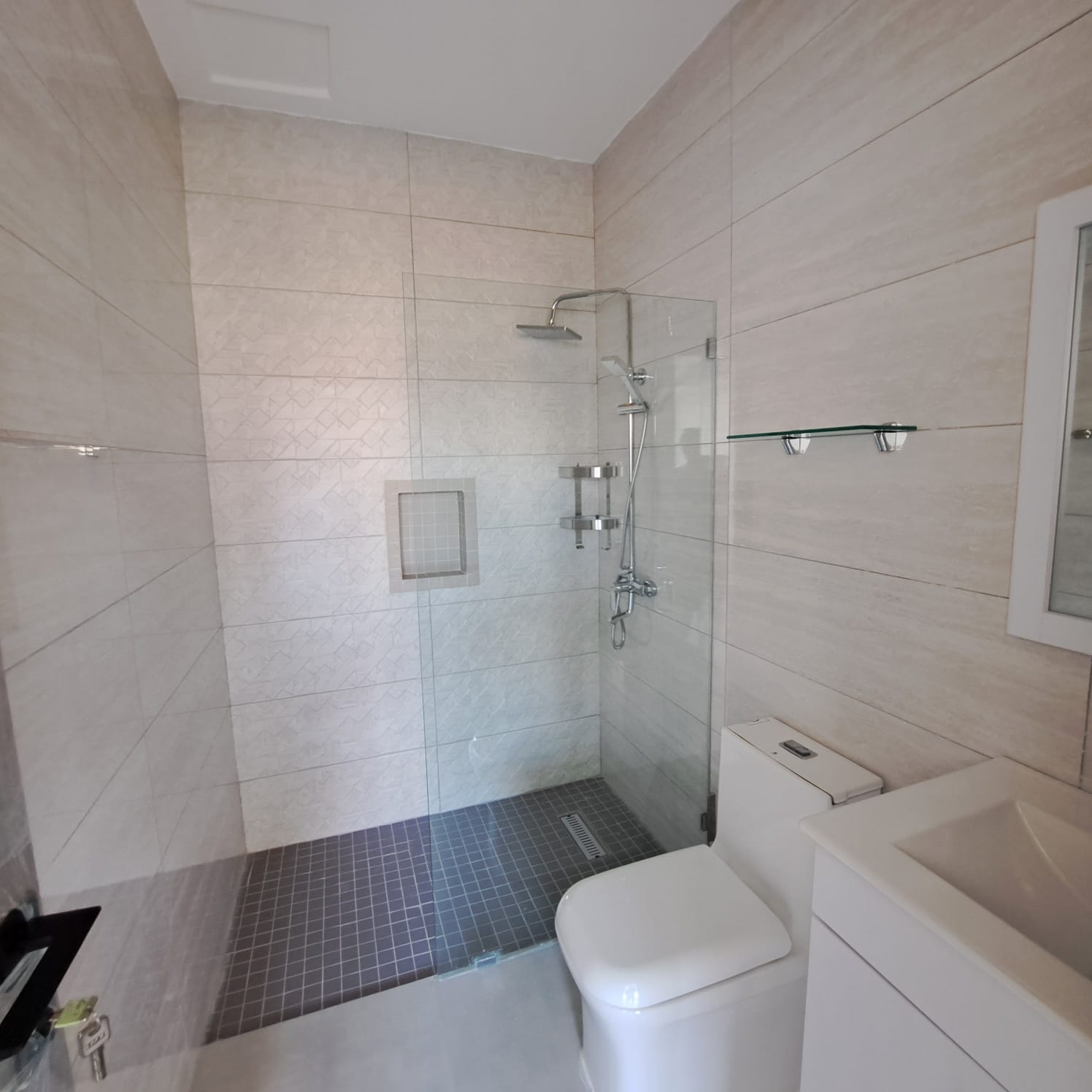 apartamentos - Apartamento en Alquiler en Naco 8