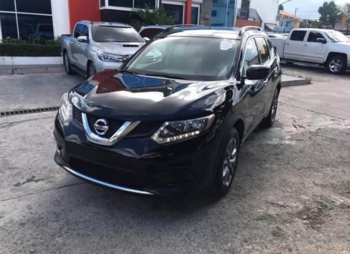 jeepetas y camionetas - Yipeta Nissan Rogué 2016 0