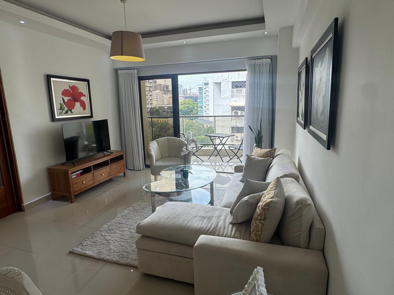 apartamentos - Rento apartamento amueblado en piantini  2
