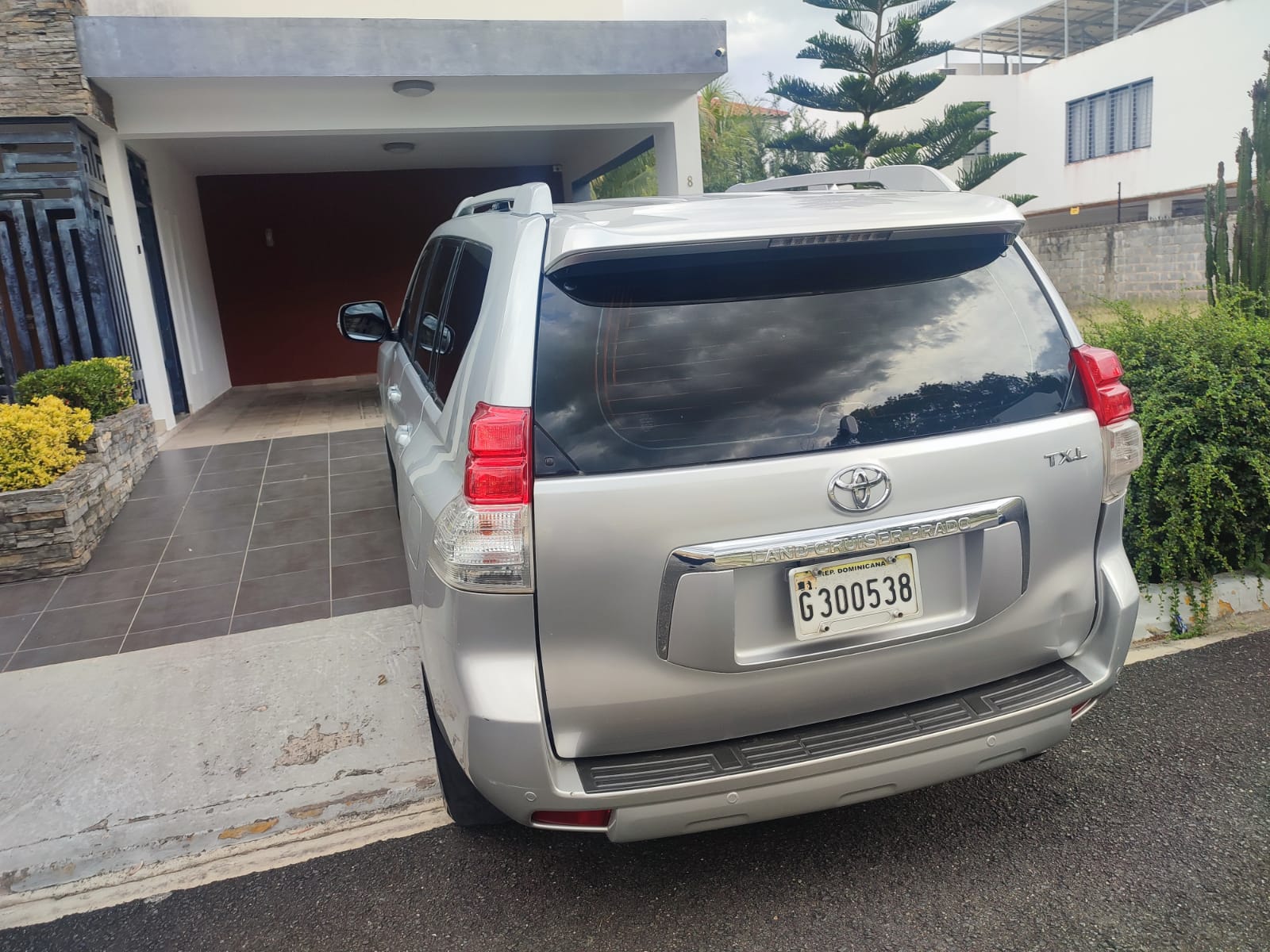 jeepetas y camionetas - De oportunidad, Toyota Land Cruiser Prado 2013 