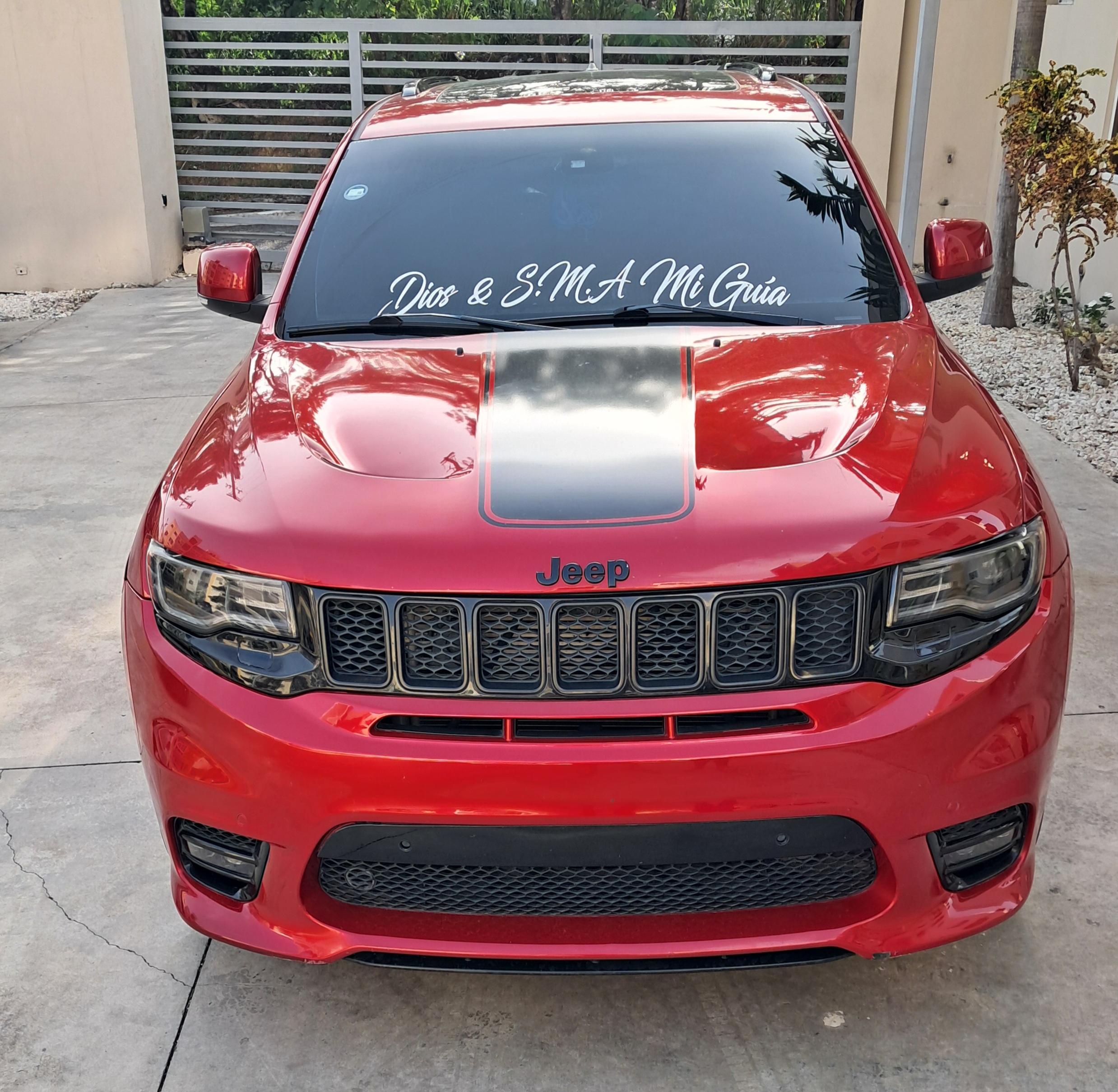 jeepetas y camionetas - Se vende cherokee overland modificada a SRT 2019 1