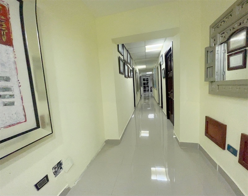 oficinas y locales comerciales - Edificio comercial 3 niveles 1