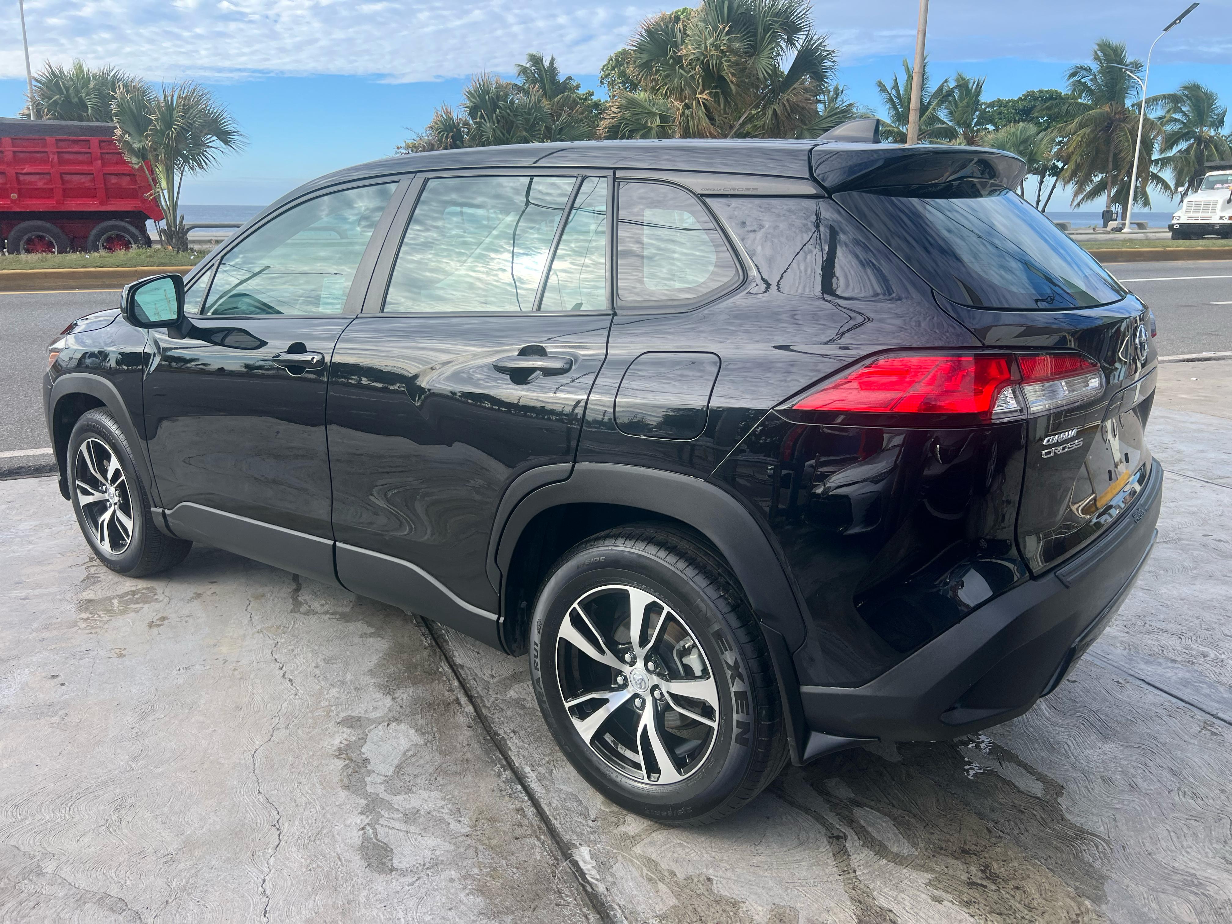 jeepetas y camionetas - Toyota Corolla Cross 2023 5