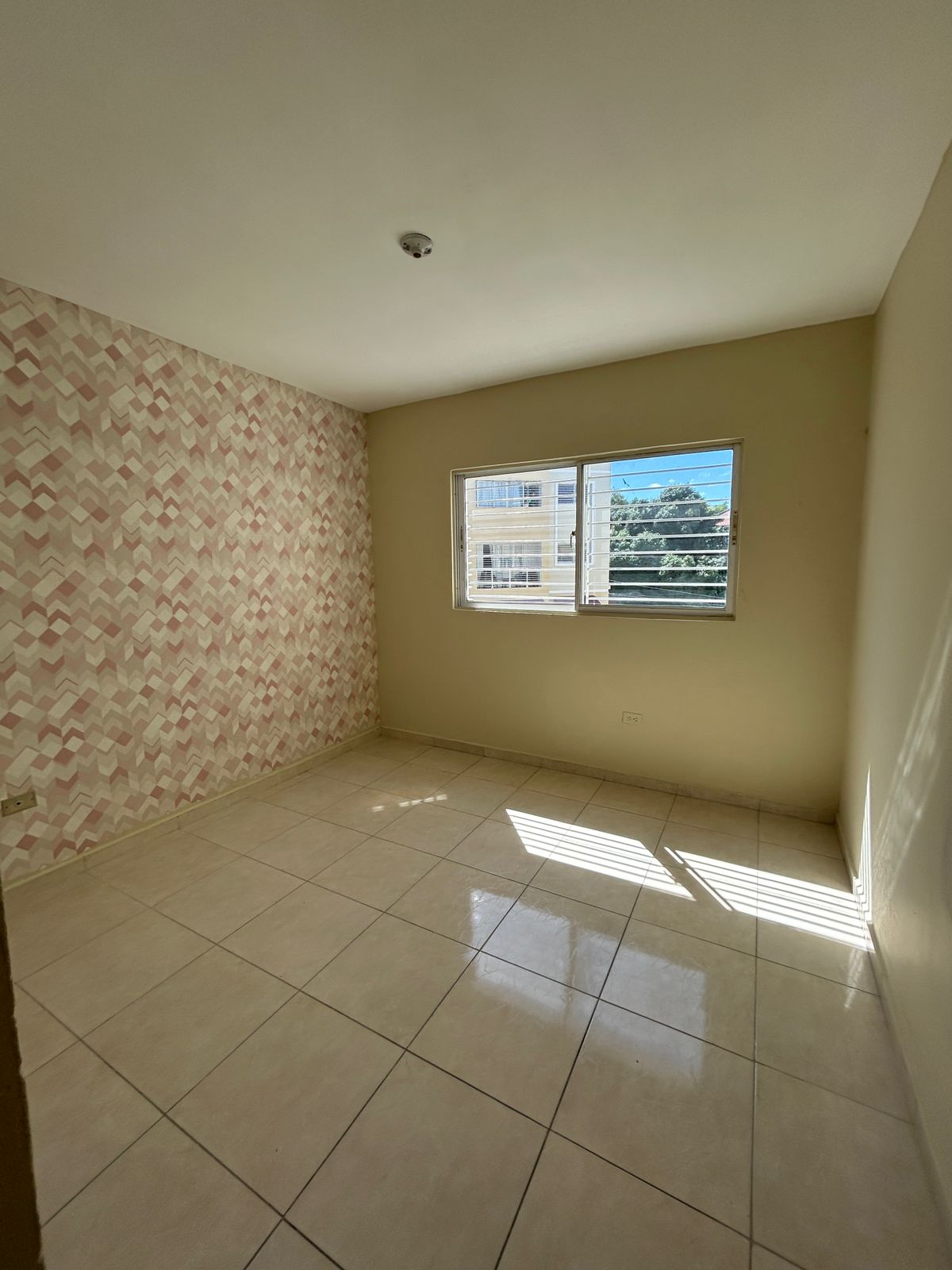 apartamentos - Se Renta Apartamento con Excelente Vista 1