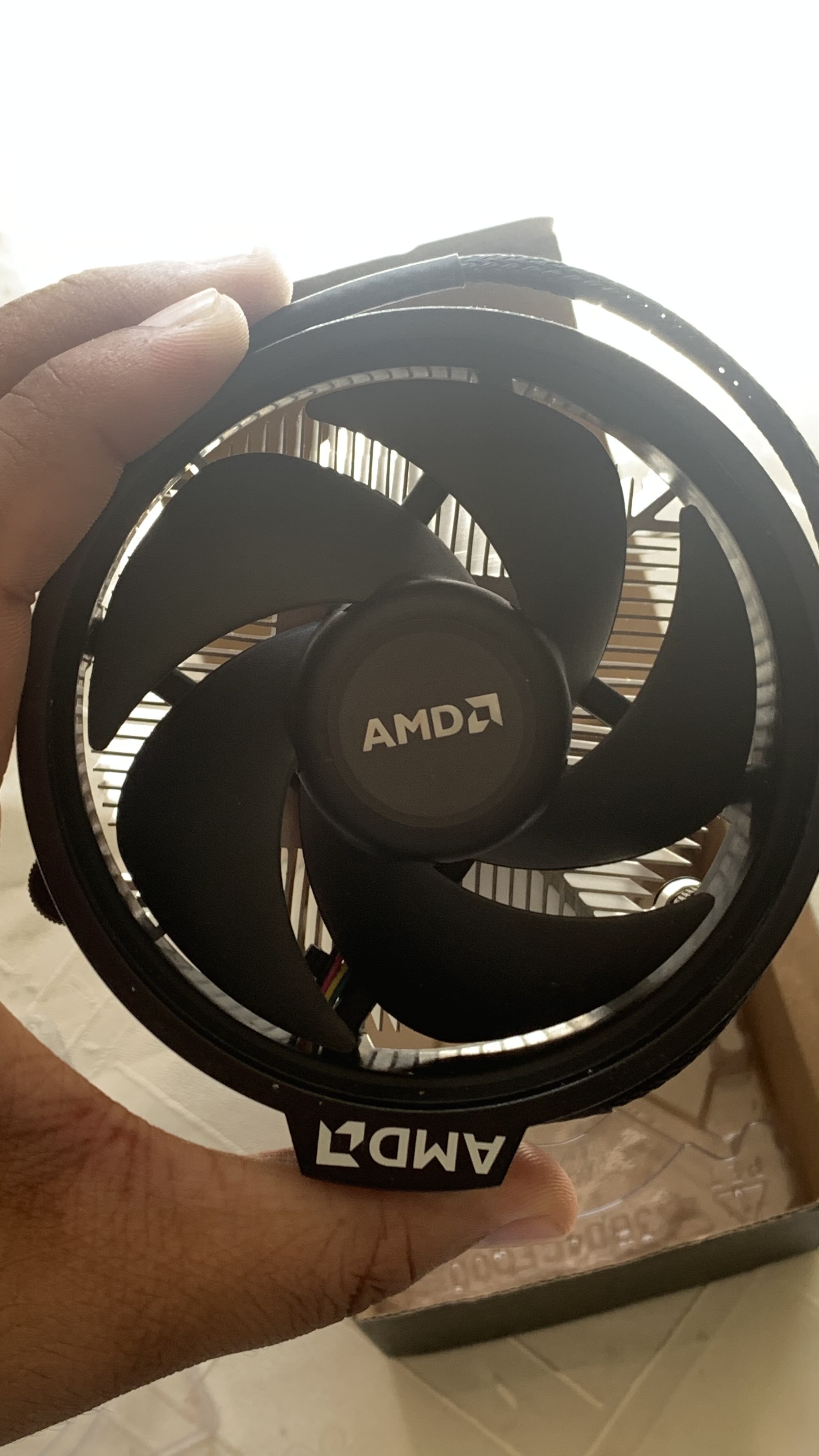 computadoras y laptops - Vendo disipador -AMD Wraith Stealth- Silencioso,Nuevo con Con su pasta térmica. 4