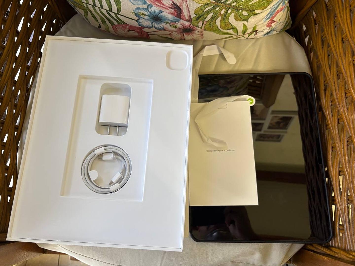 computadoras y laptops - iPad Pro 13 512GB Chip M4 + Accesorios 2