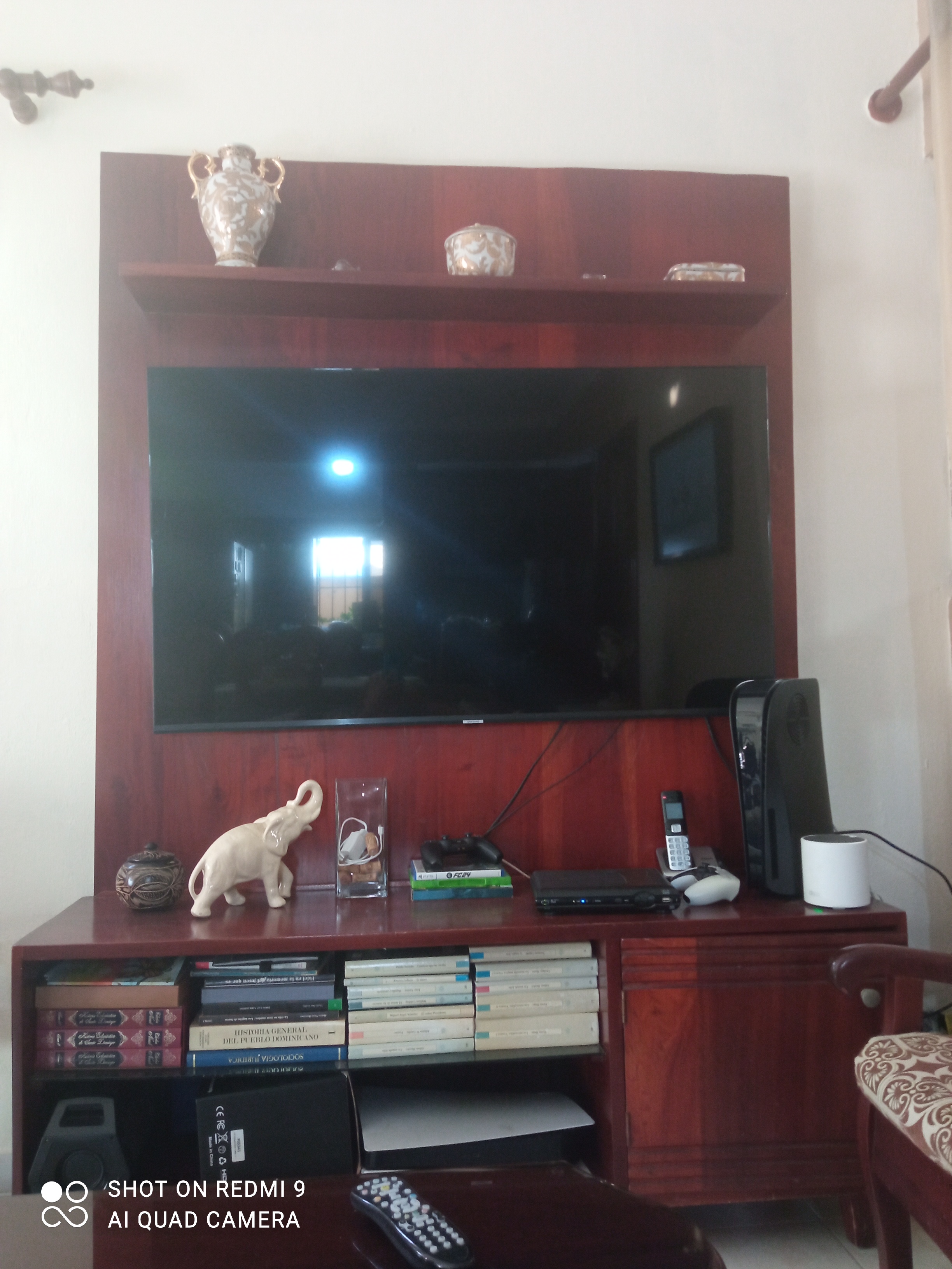 muebles y colchones - Estante para televisor 1