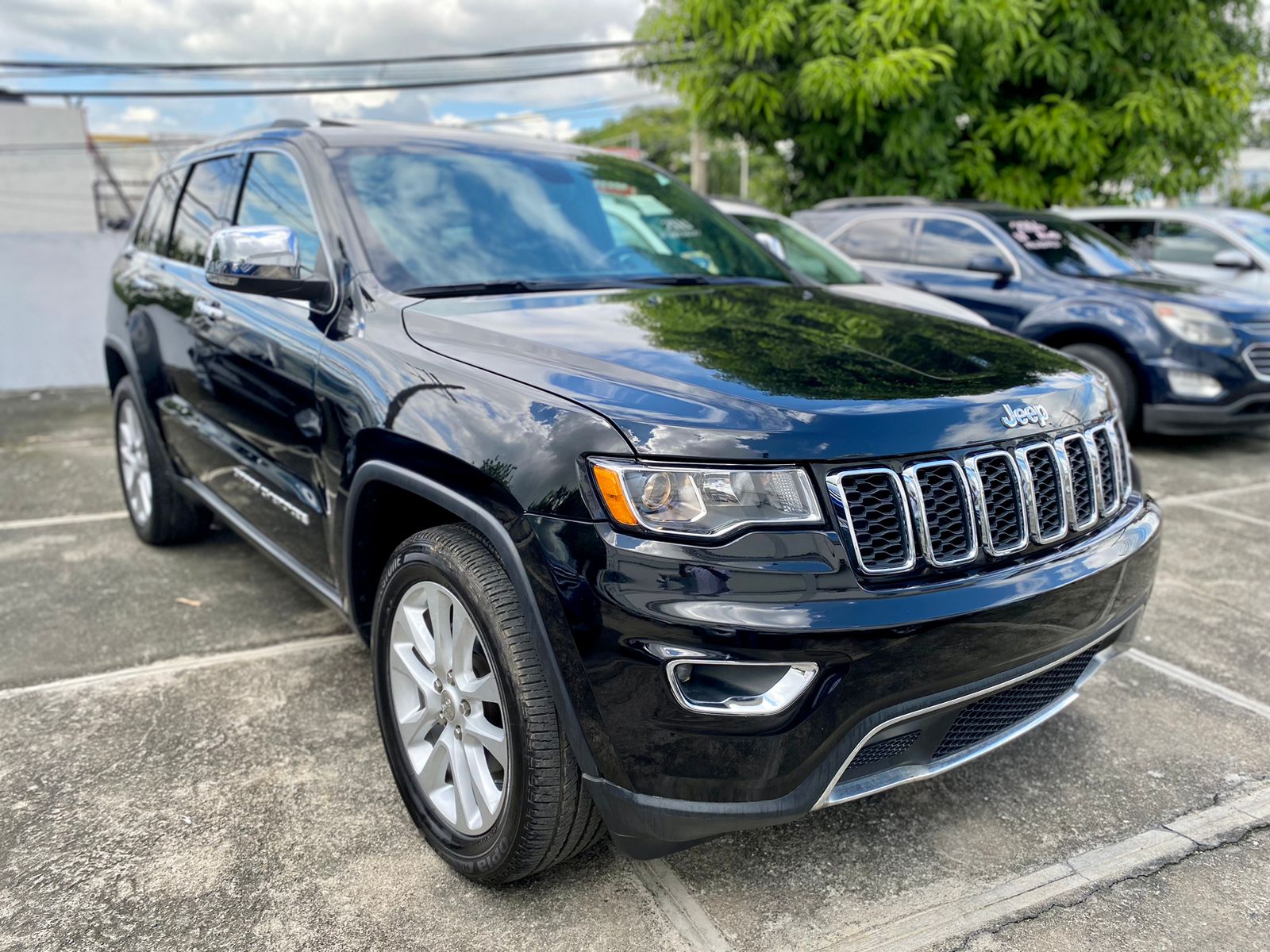 jeepetas y camionetas - Jeep Grand Cherokee Limited 2017 1