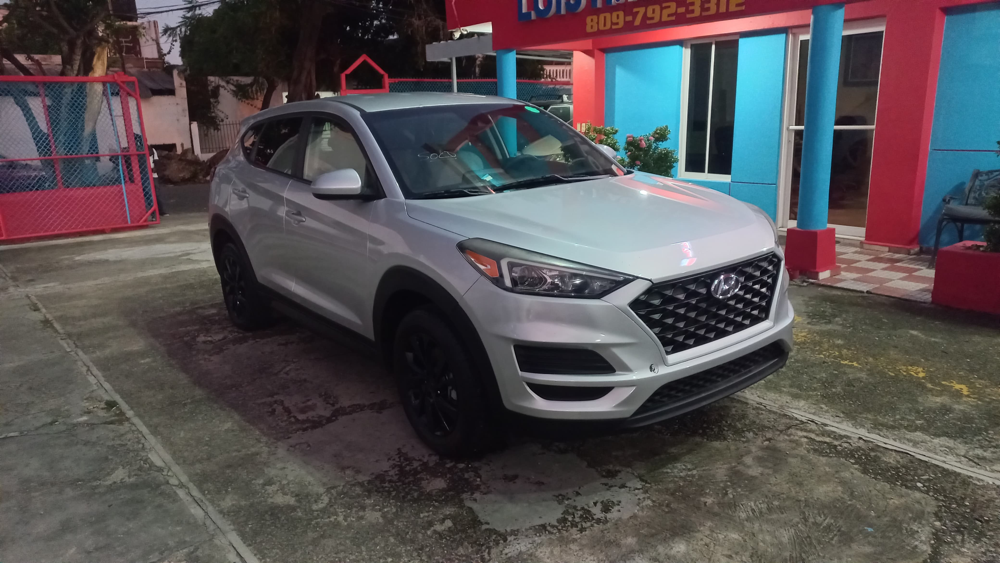 jeepetas y camionetas - Hyundai Tucson SE 2019 BARATA 2