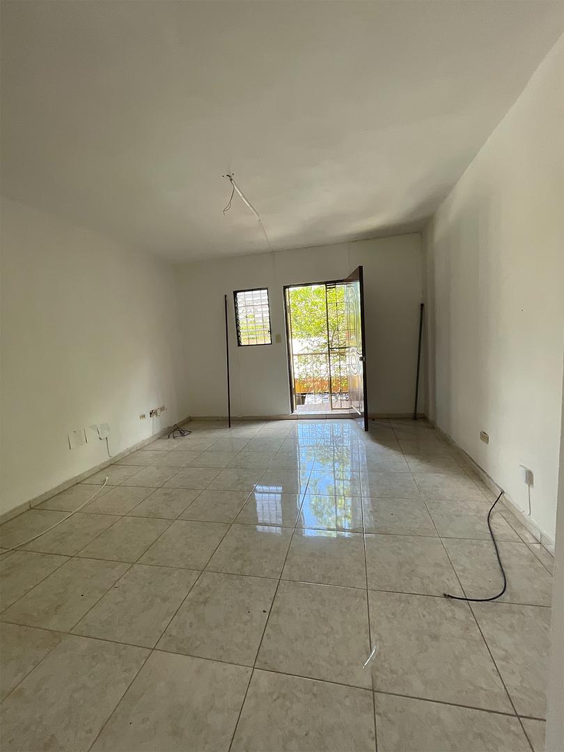 apartamentos - Apto de 4 habitaciones  en Arroyo Manzano