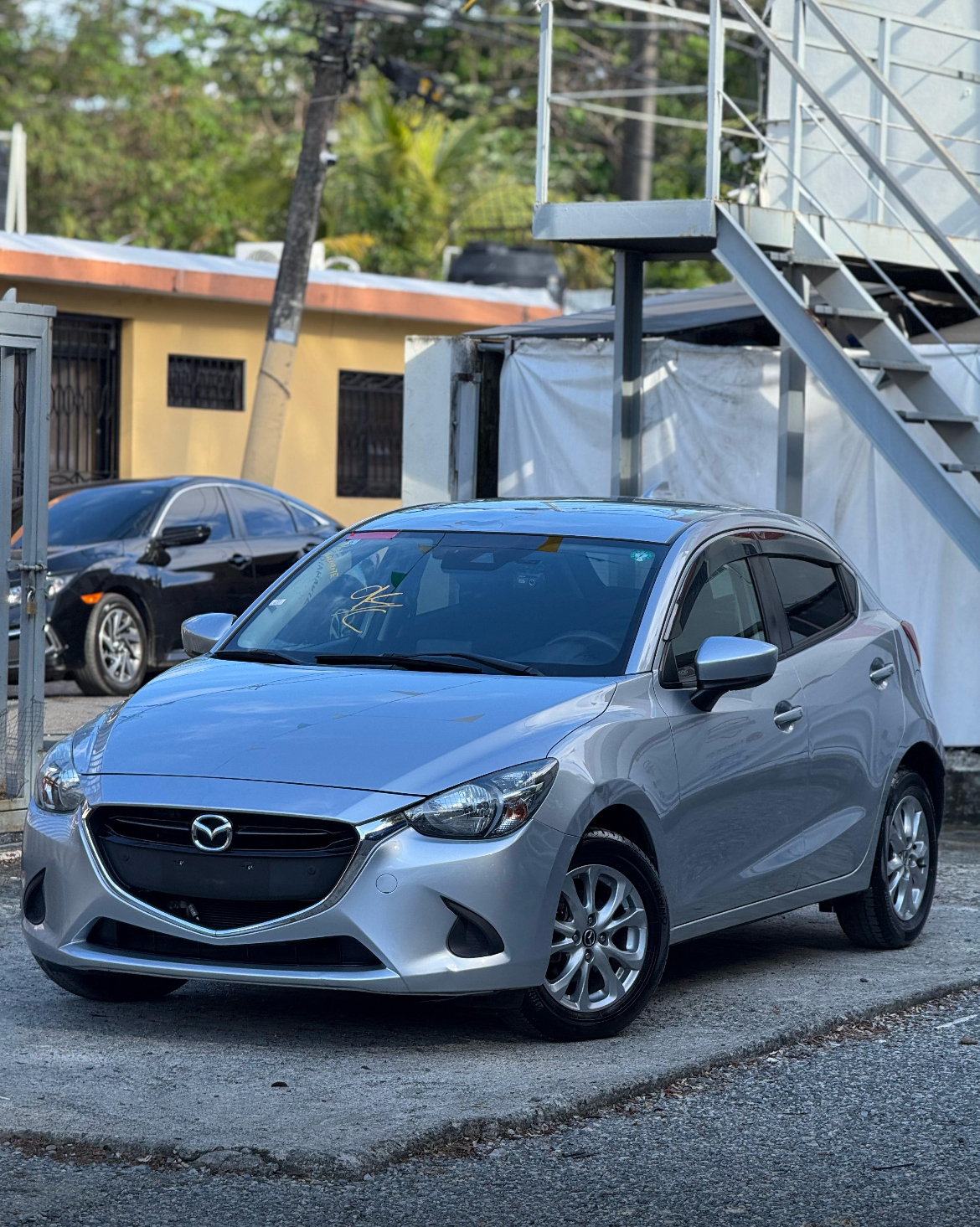 carros - Mazda Demio 2019 diesel 3