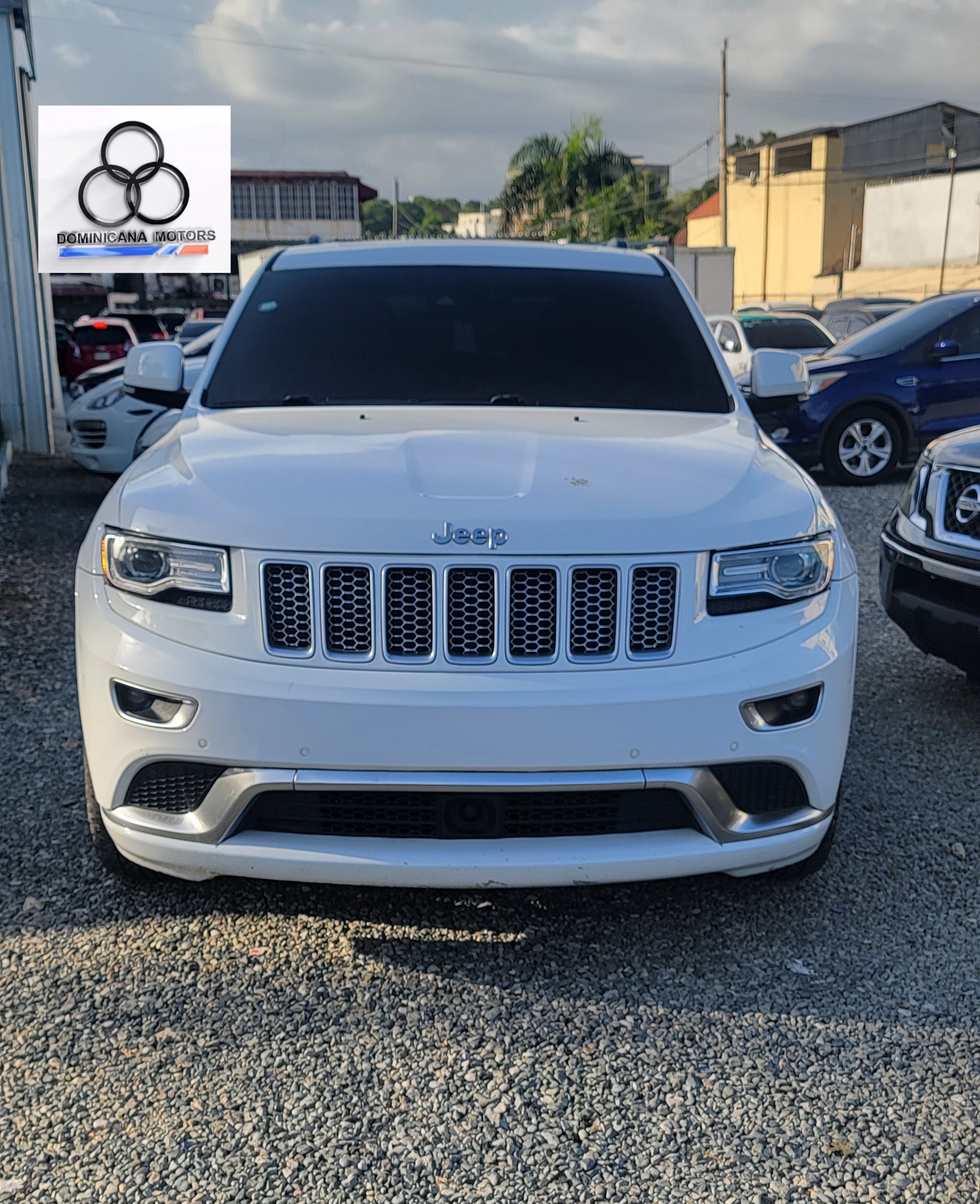 jeepetas y camionetas - JEEP GRAND CHEROKEE SUMMIT 2016 0
