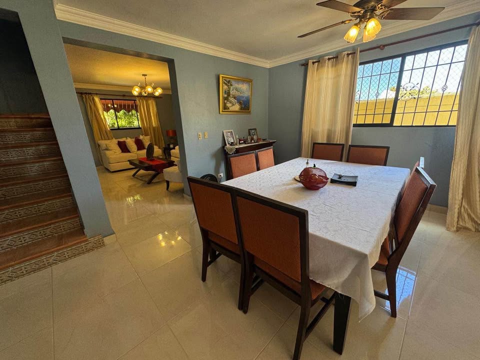 apartamentos -  CASA EN VENTA EN LA AV, COLOMBIA SANTO DOMINGO 6