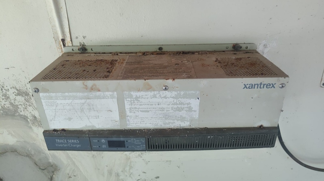 plantas e inversores - Inversor 3.5 TRACE XANTREX 0