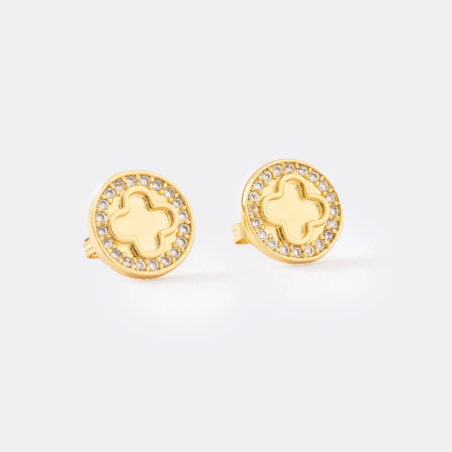 joyas, relojes y accesorios - Aretes trebol silueta en circones 2