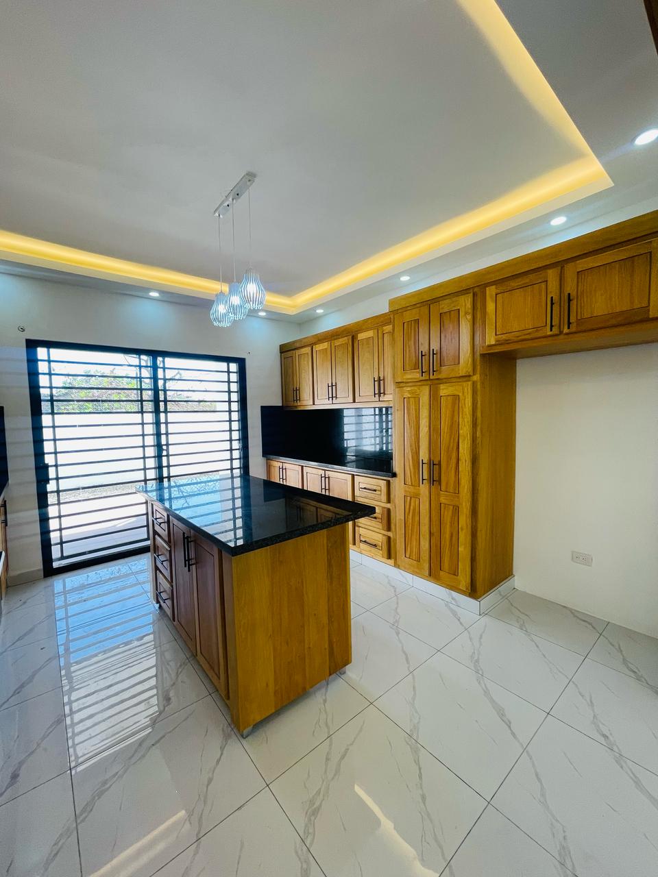 casas - CASA EN VENTA EN SANTIAGO. 9