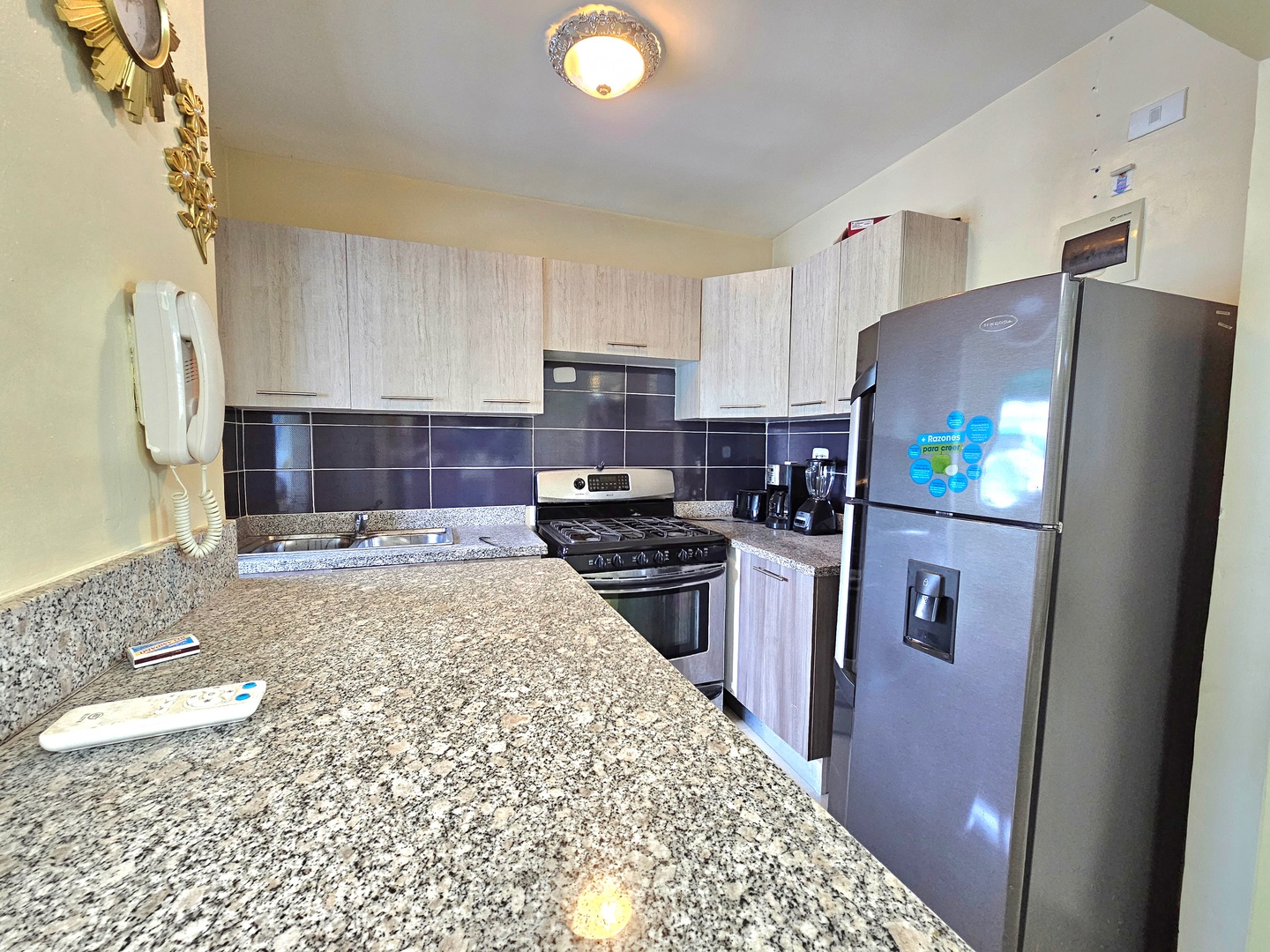 apartamentos - Apartamento con terraza privada amueblado en Autopista San Isidro 3