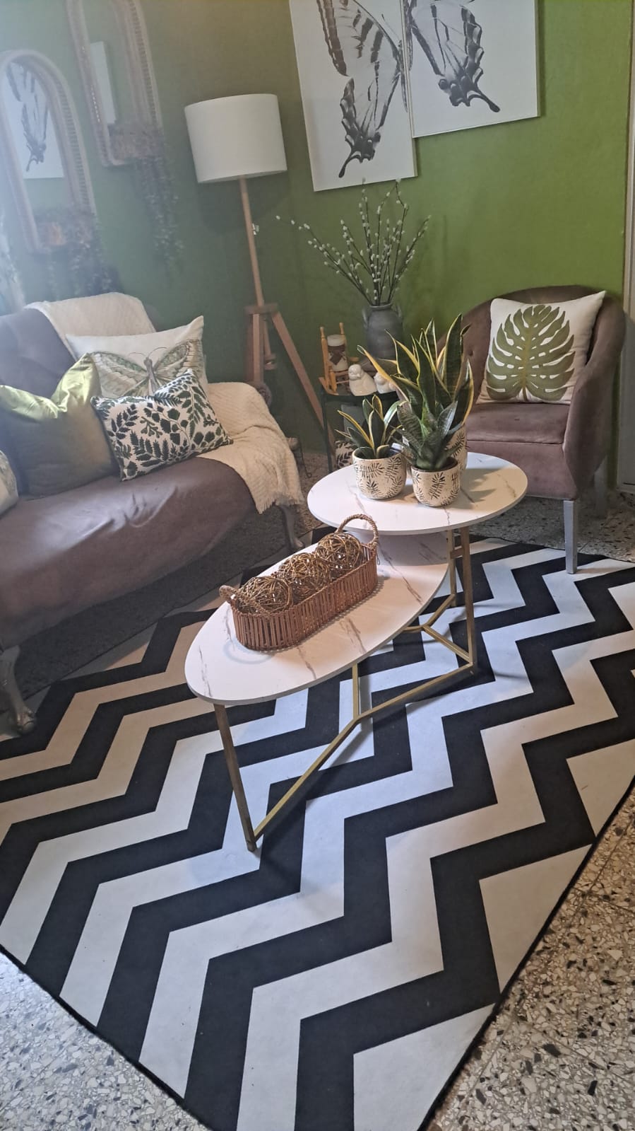decoración y accesorios - Mesa de 2 niveles base en metal