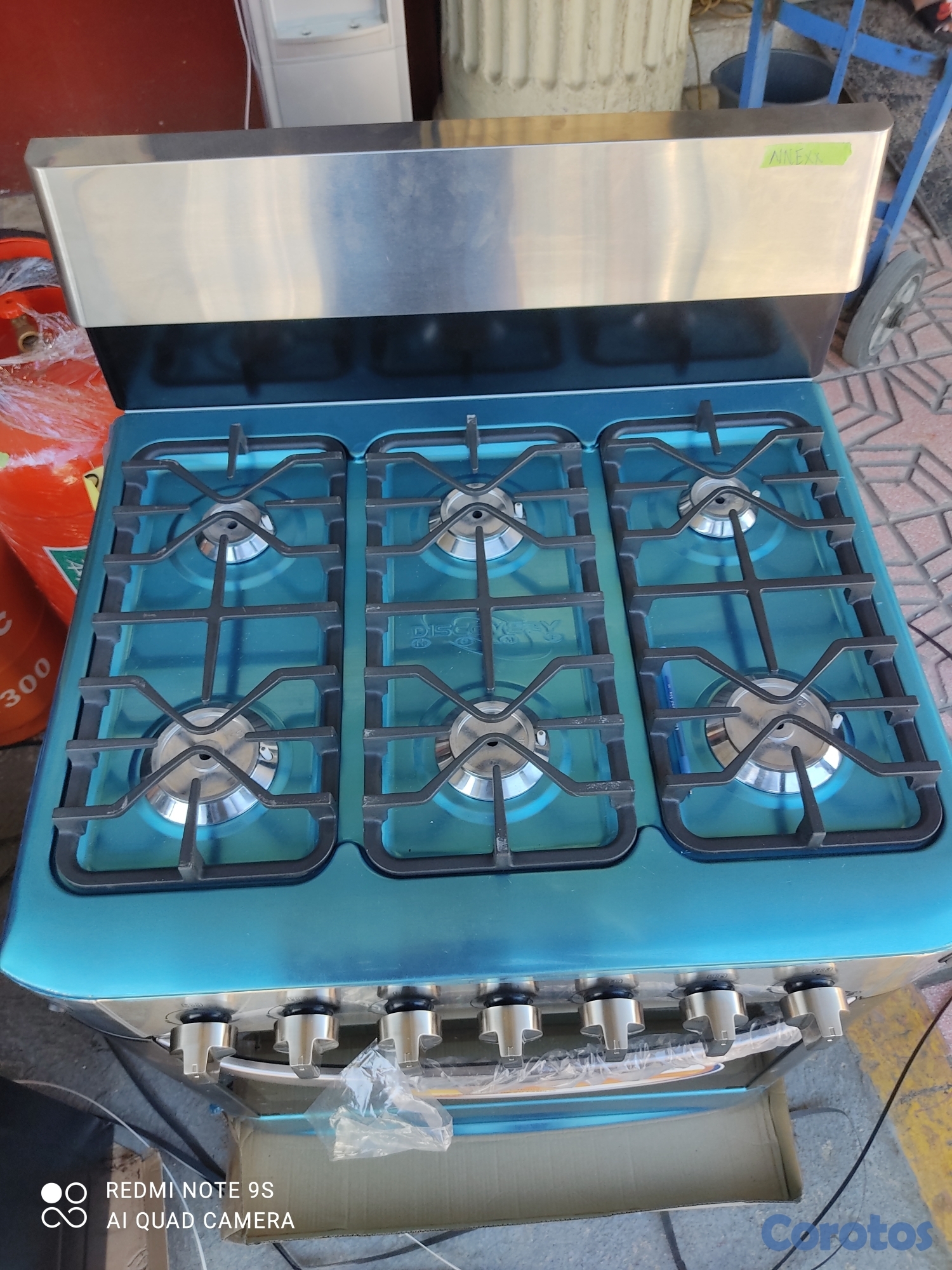 electrodomesticos - Estufa díscovery de 30 parrilla reforzada con chispero y Luz de horno 2