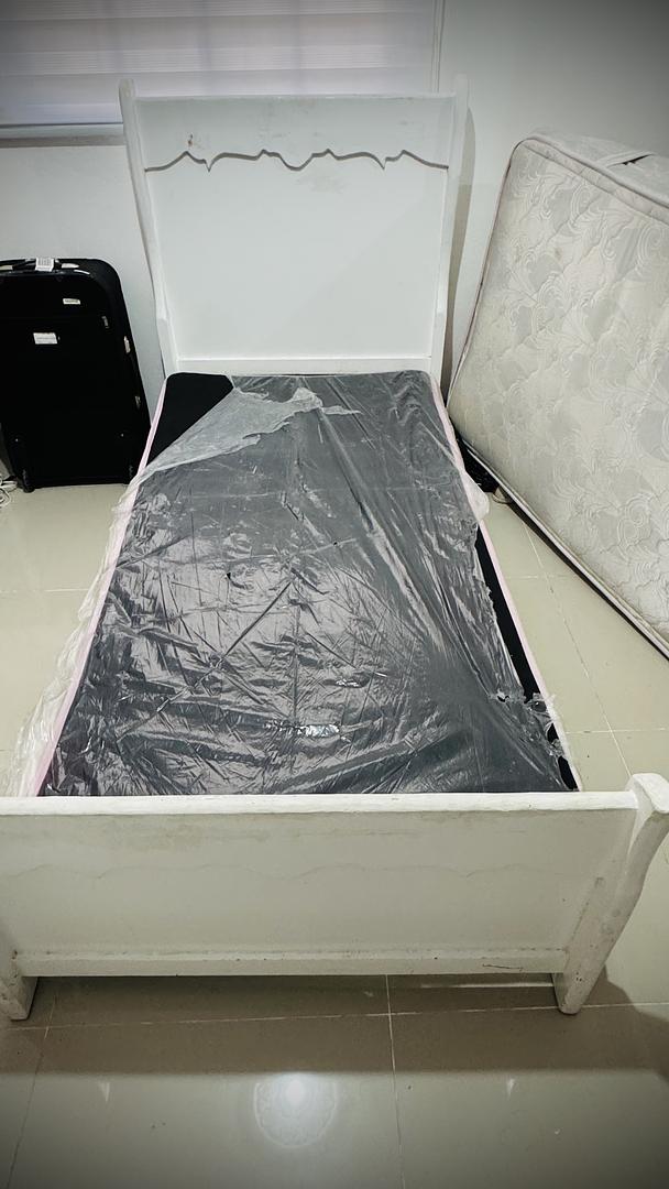 muebles y colchones - Cama pequeña