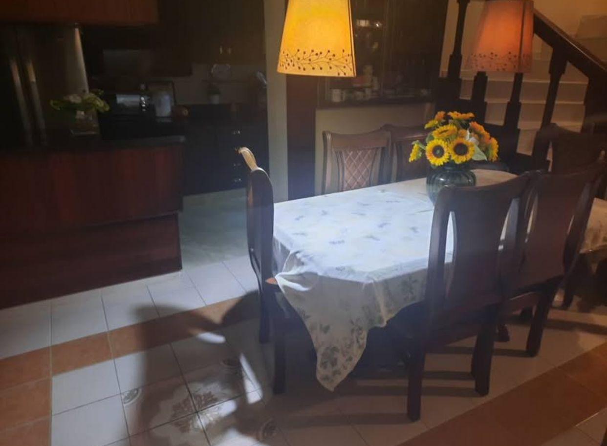 casas - Vendo casa de  2 niveles en La Jacobo Majluta 7