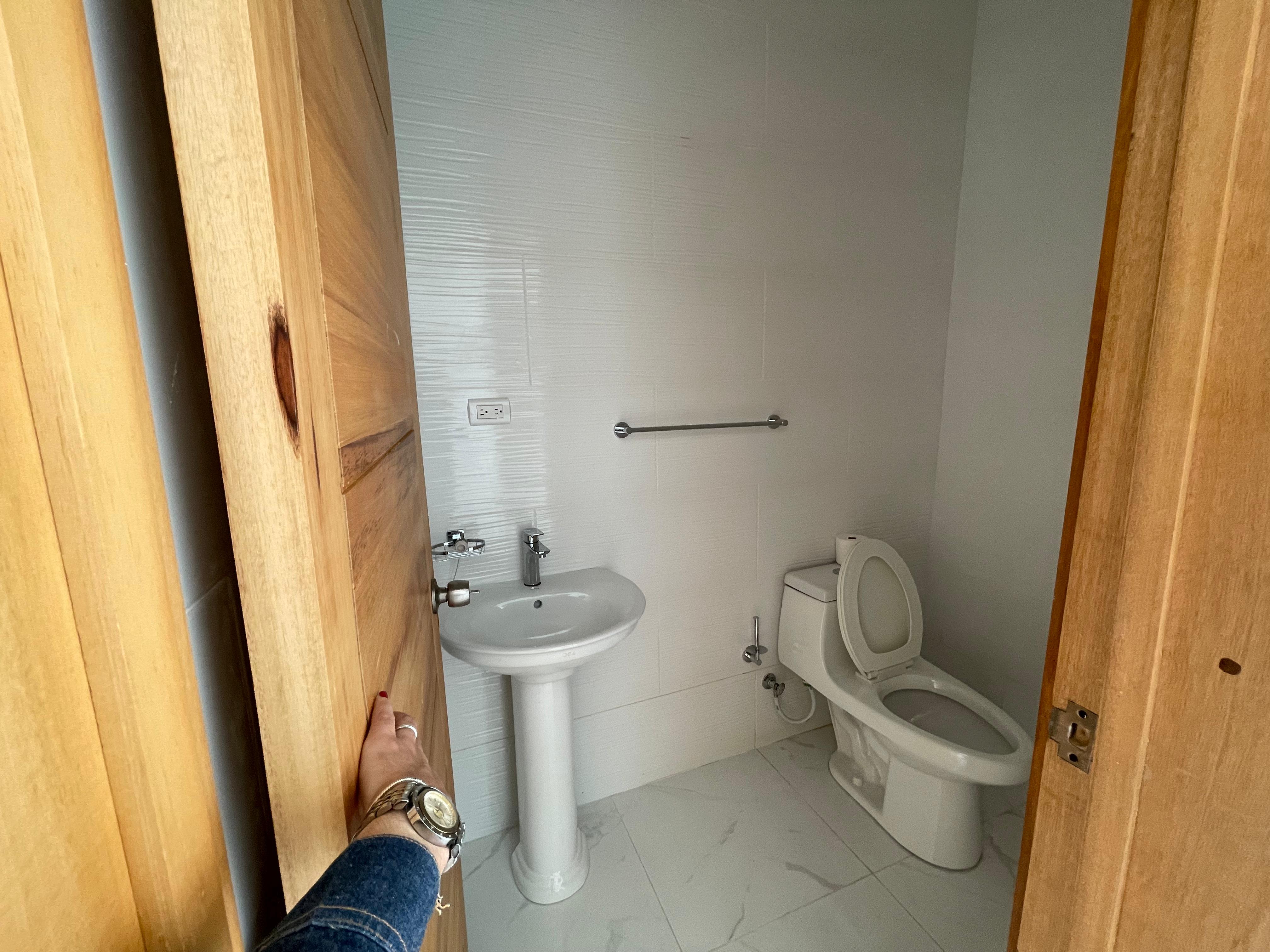 apartamentos - APARTAMENTO EN RENTA EN AV. VILLA OLIMPICA, STGO. 2