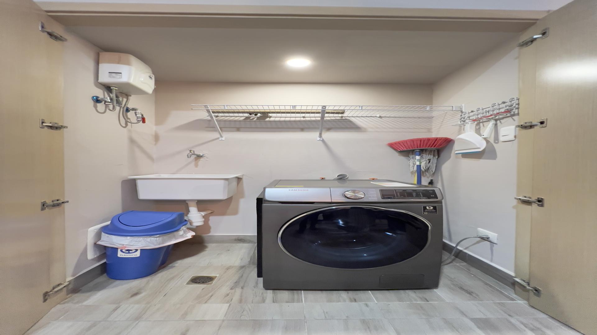 apartamentos - Apartamento Amueblado en Venta, Piantini 7